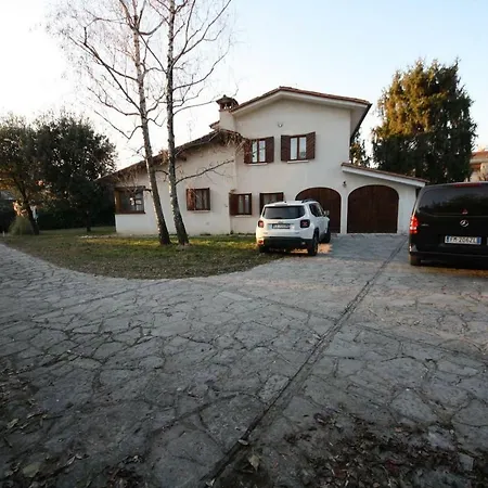 Accogliente Villetta In Centro Ferienhaus Pieve di Soligo