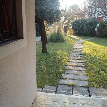 Accogliente Villetta In Centro Ferienhaus Pieve di Soligo